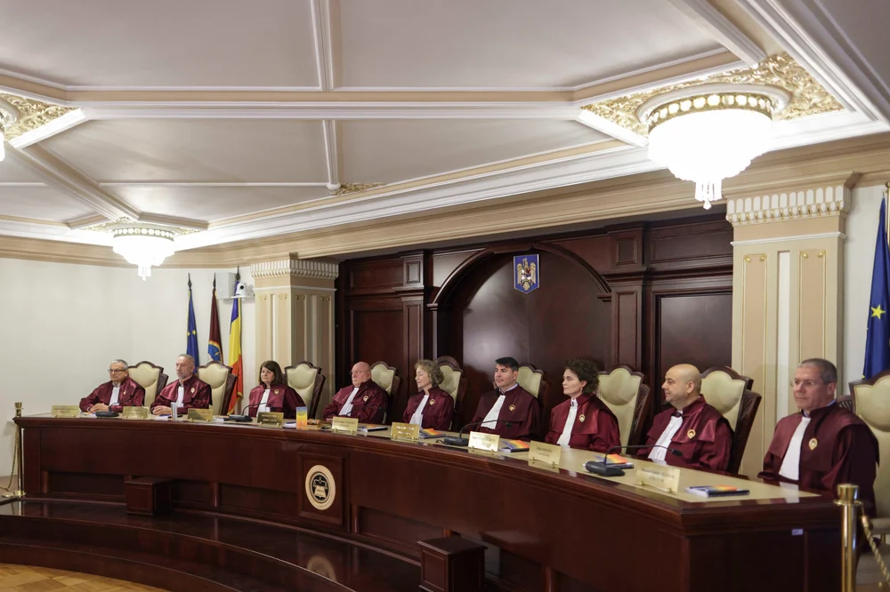 CCR a publicat, în sfârşit, motivarea respingerii legii pensiilor magistraţilor. Motivarea nu justifică, în mod serios, respingerea legii