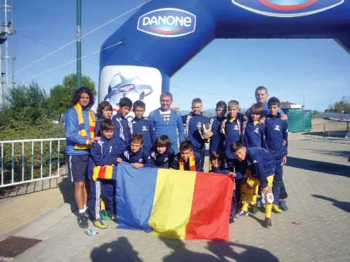 Hai, România! Băieţii au primit încurajări de la Hagi  