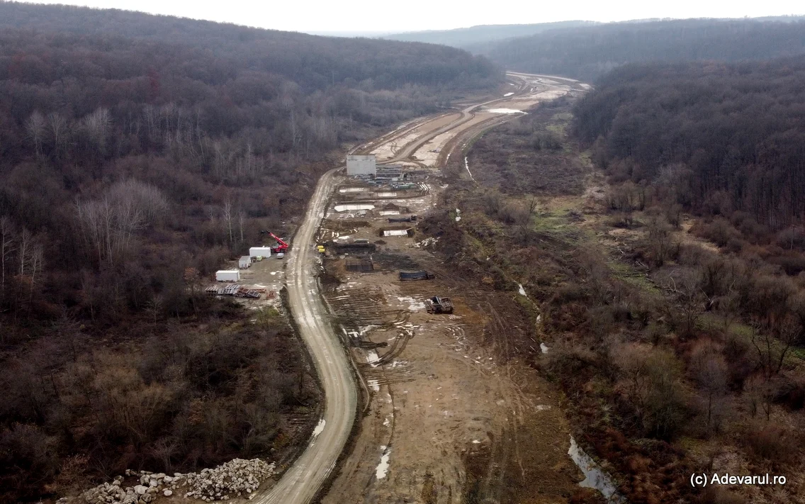 Autostrada cu tuneluri Holdea Margina Foto Daniel Guță ADEVĂRUL (13) JPG