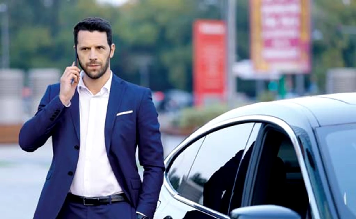 
    Ştefan Iancu, în reclama la o  companie de  telefonie  