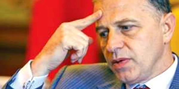 Mircea Geoană crede că a fost înfrânt de forţe oculte