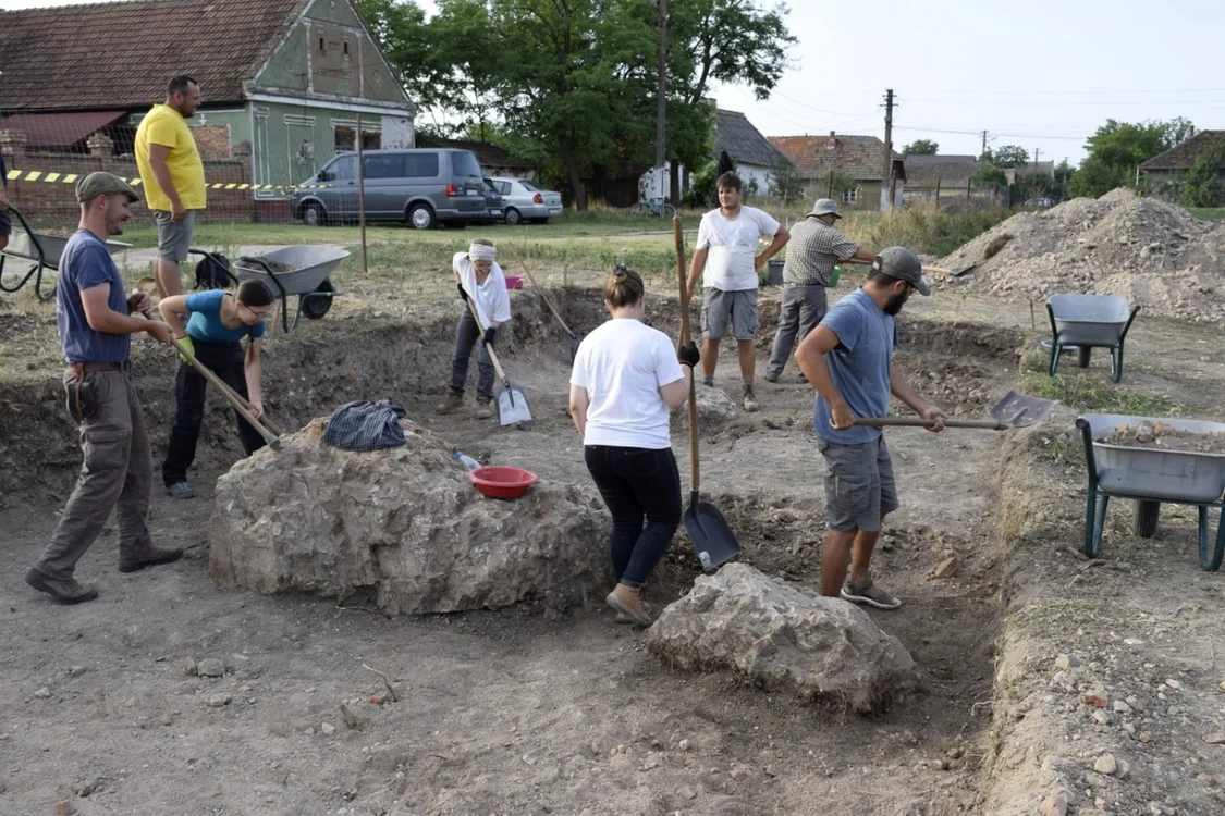 Săpături arheologice la mănăstirea cisterciană de la Igriş