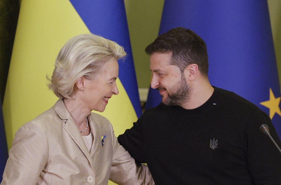 Zelenski respinge ideea că Ucraina s-ar afla într-un impas pe câmpul de luptă: „Oamenii sunt obosiți. Dar care este alternativa?”