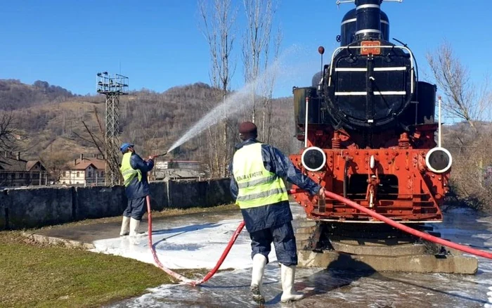 locomotiva abur petrosani foto ptimaria petrosani