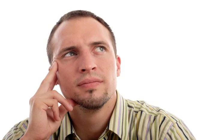 
    Este necesară prezentarea la medic atunci când, pe lângă pierderile de memorie, apar şi alte tulburări. www.clicksanatate.ro  