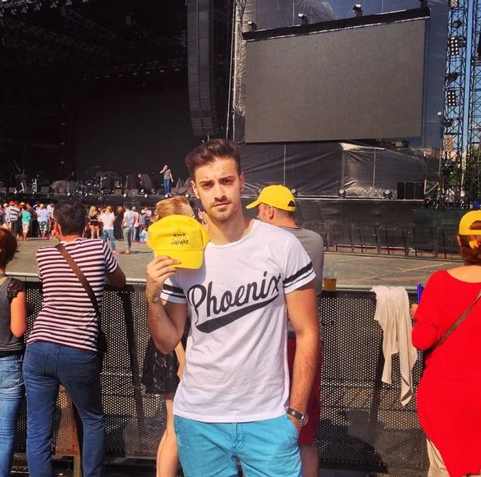 Robbie Williams la Bucureşti. Liviu Teodorescu a ajuns în Piaţa Constituţiei