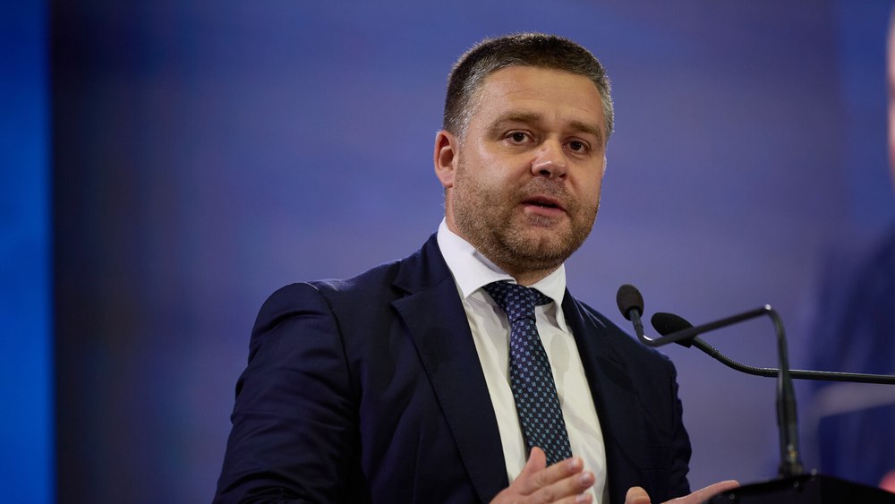 Ciprian Ciucu, despre atmosfera din Coaliție: „Colegială, bazată pe respect”. Fără „hăhăiala” de pe vremea lui Marcel Ciolacu