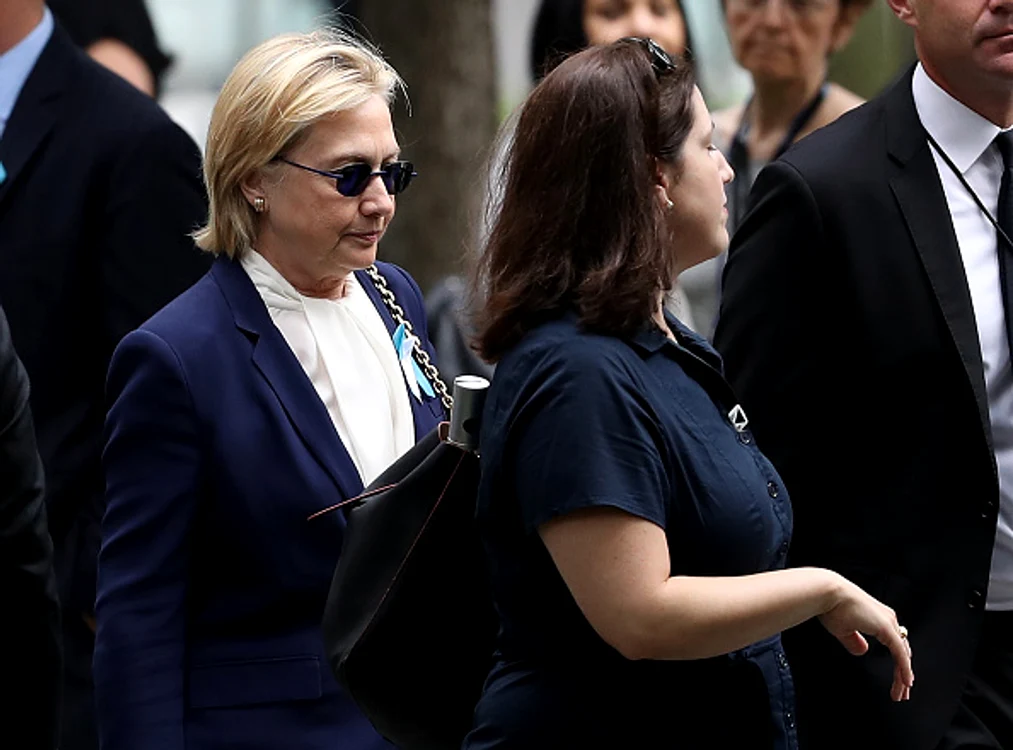 
    Hillary Clinton a participat la ceremoniile în memoria victimelor din 11 septembrie 2001Foto: Getty  