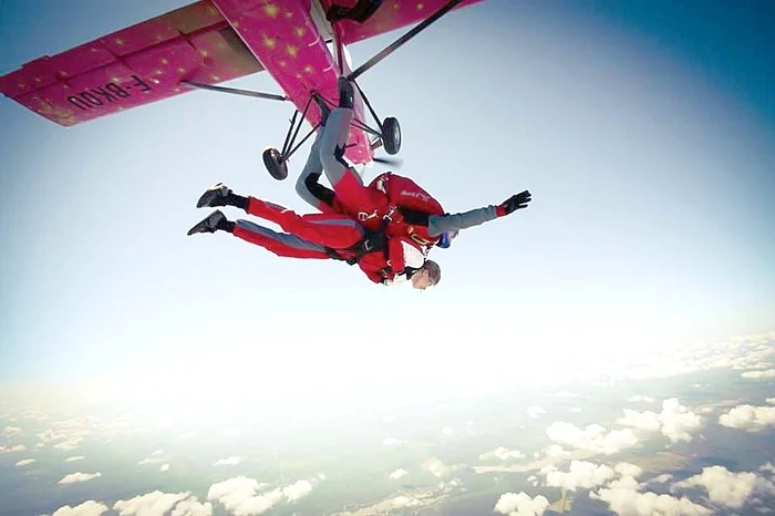 Sonia se simte în  largul ei atât în  aer cât şi în apă