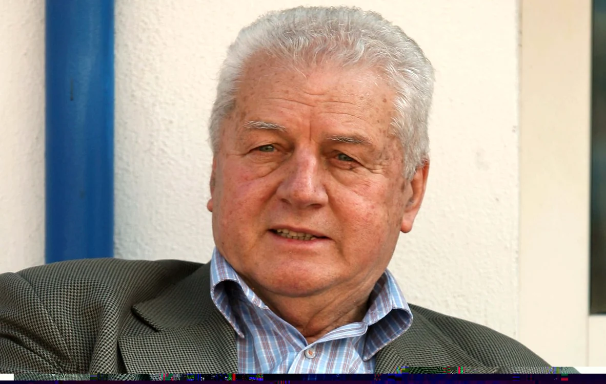 Jean Pădureanu a condus cu mână de fier Gloria Bistriţa FOTO Mircea Roşca