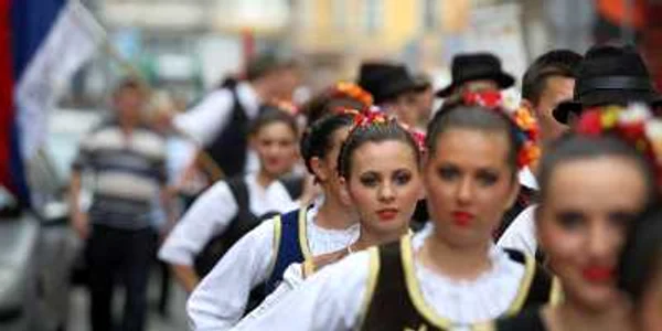 Festivalul Inimilor sărbătoreşte arta populară din toată lumea