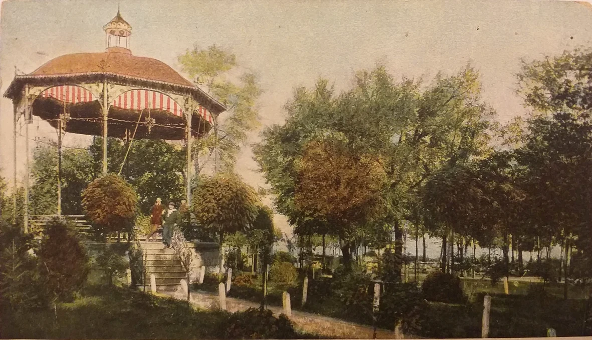 Foișorul din Grădina Mare FOTO: Arhivă