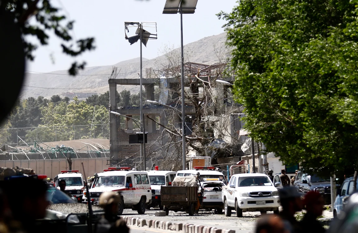 
    Explozie puternică în KabulFoto: EPA  