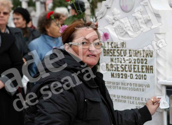 Daniela Alexandra Zamfirescu a pozat în rudă îndurerată