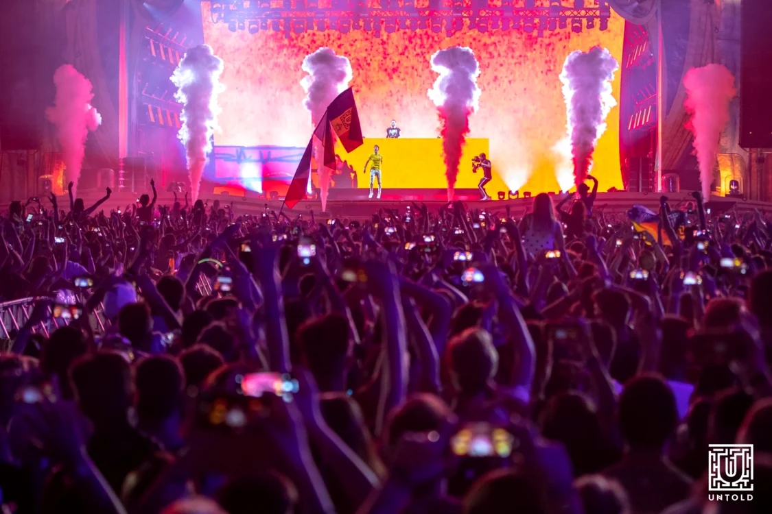 Printre zecile de mii de oameni prezenţi la festival s-au numărat şi câţiva politicieni. FOTO: UNTOLD
