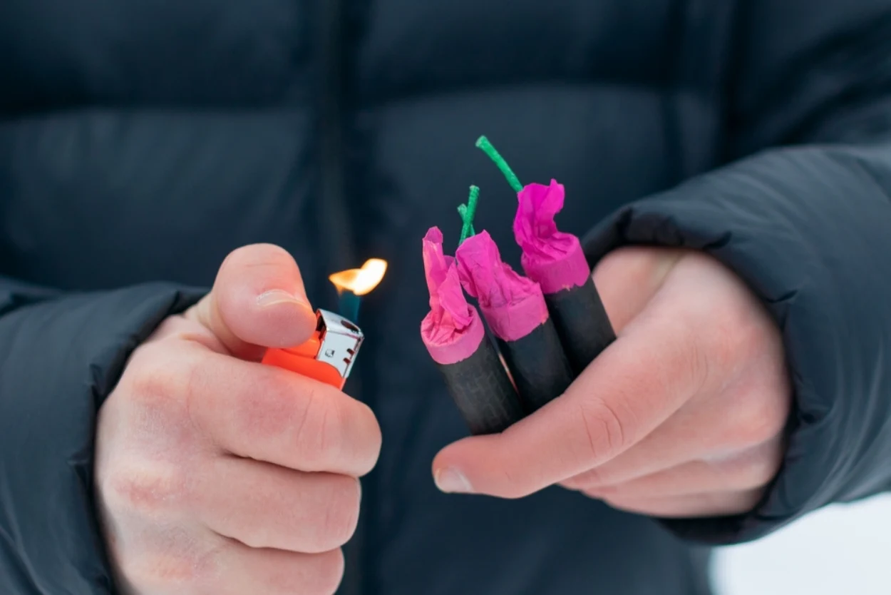 Teroare de Revelion în Viena: doi adolescenți și-au pierdut degetele, iar un turist și-a pierdut un ochi și a suferit arsuri grave