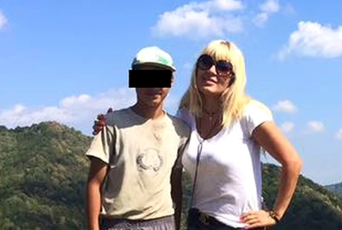 Ciobănașul nu s-a putut controla în prezența Elenei Udreafoto: Arhiva Personală