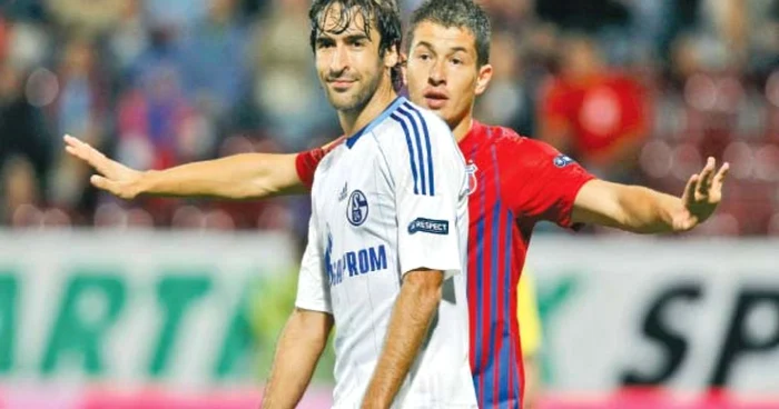 Raul Gonzales, pe vremea când înfrunta Steaua în Champions League