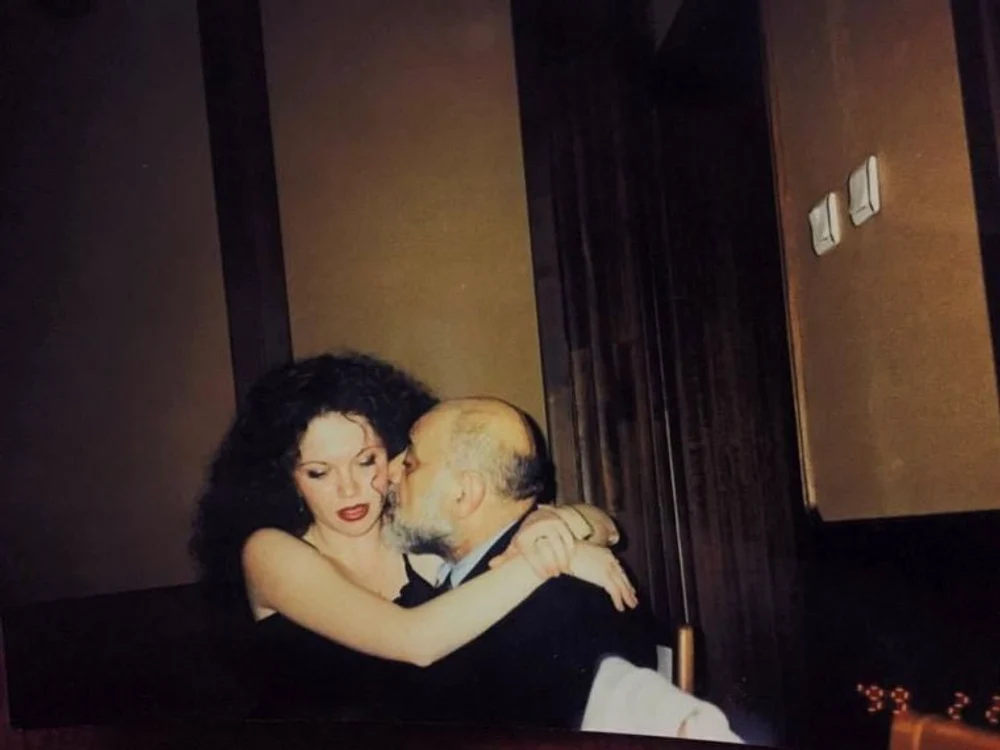 În 1998, la începutul relației