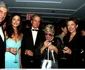 Catherine Zeta Jones, cu sotul si prietenii
