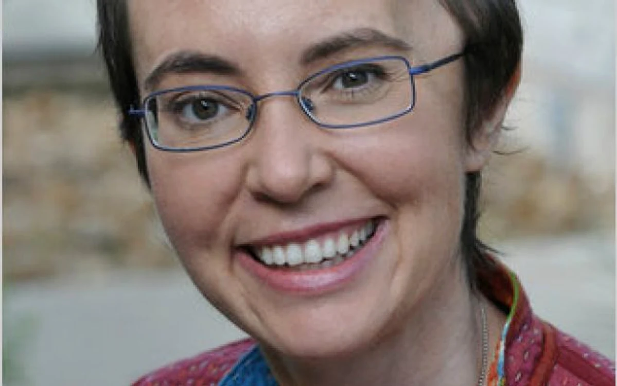 Au apărut primele poze cu membra Congresului american, Gabrielle Giffords, care a  fost împuşcată în cap în ianuarie