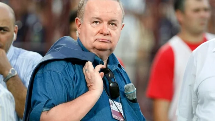 
    Cristian Țopescu a comentat peste 5.000 de transmisiuni liveFoto: arhivă personală  