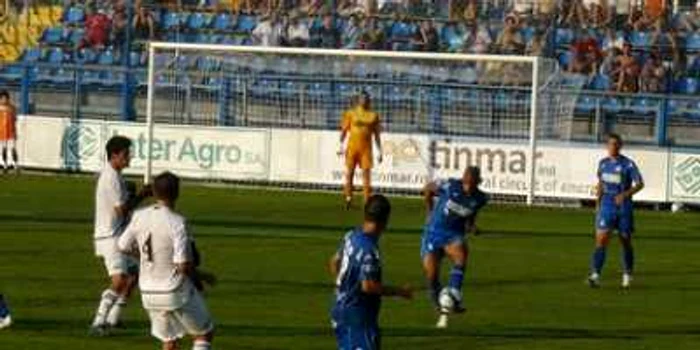 Târgu-Jiu: Astra Ploieşti - Pandurii 0-1 (final)