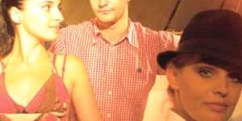 Truisme  în foc continuu