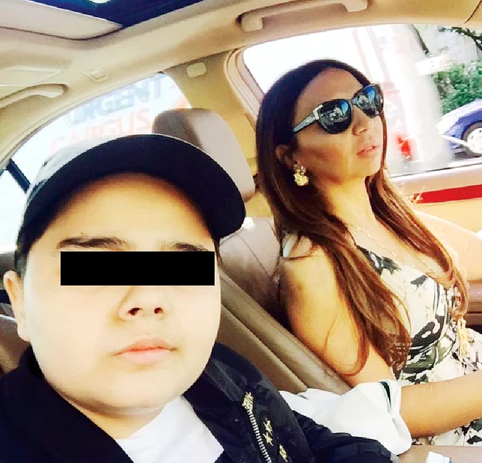 Narcisa Guţă, alături de fiul ei, Alberto (12 ani)