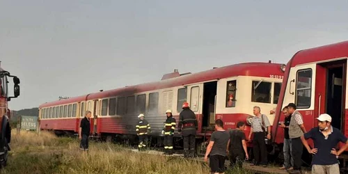 tren incendiu foto isu arad