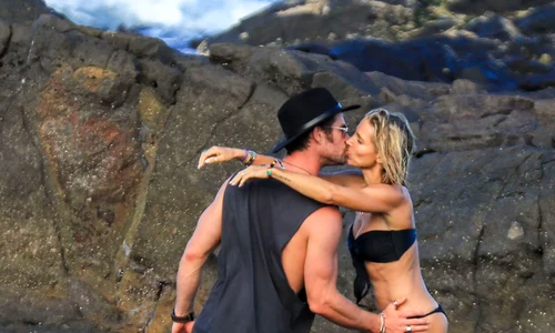 *NO MAIL ONLINE* Chris Hemsworth and Elsa Pataky put on an amorous display on a beach outing with their friends, including Matt Damon & Luciana Barosso jpeg