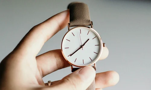 Pe ce mână se poartă ceasul și de ce? jpeg