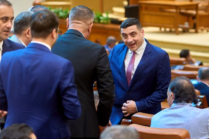 George Simion nu a votat moţiunea depusă de propriul partid. FOTO: Profimedia