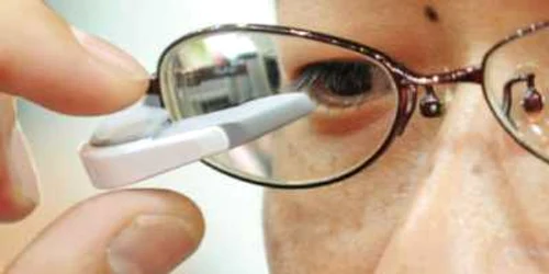 Ochelarii sunt încă în probe