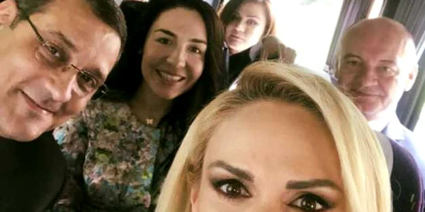 Gabriela Firea si primarii desectoare FOTO Facebook 