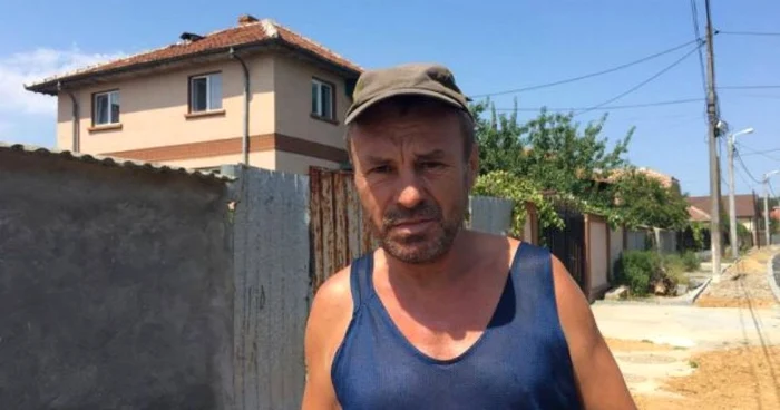 Mirosul de la groapa de gunoi este greu de suportat