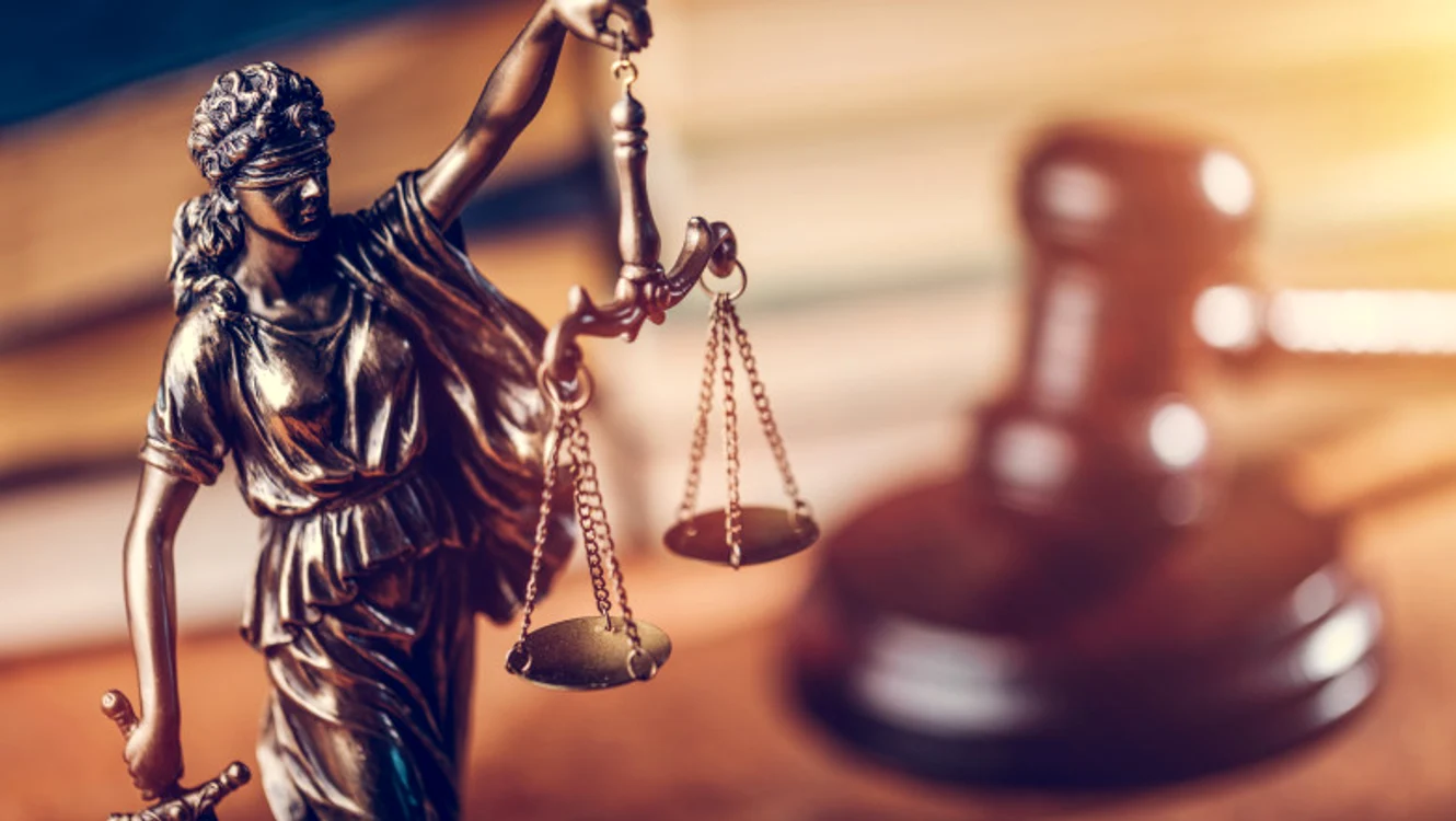 Sistemul judiciar funcționează sub presiune constantă. Sursa foto: Getty Images