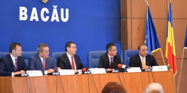 Contract semnat la Bacău