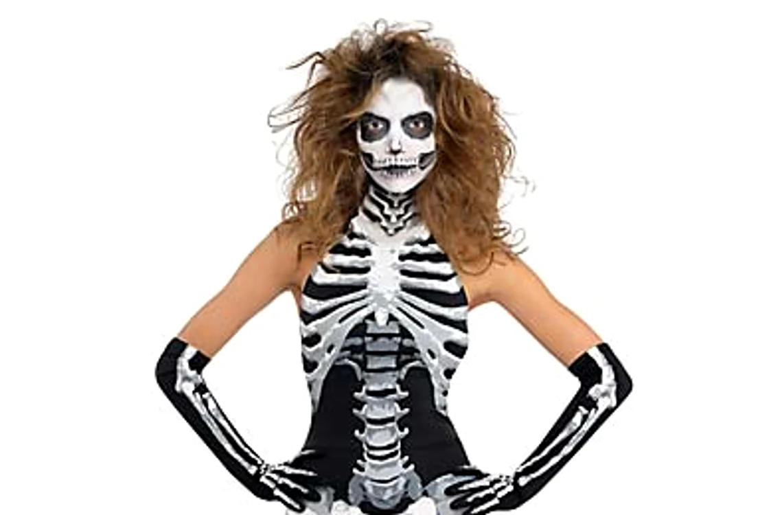 
    Cele mai înfricoşătoate costumaţii de Halloween: Dovleacul groazei foto: partycity.com  