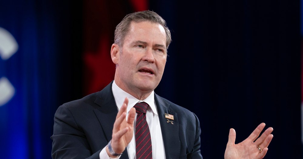 Consilierul lui Trump, Mike Waltz, îi asigură pe conservatori că Zelenski va semna curând acordul cu SUA privind resursele minerale