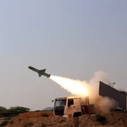 exercitii navale  iran   stramtoarea Ormuz foto epa efe jpg