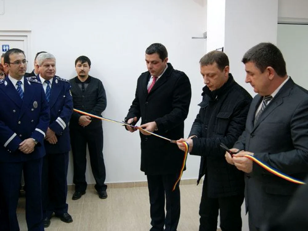 Secţia de Poliţie a fost inaugurată astăzi FOTO aradon