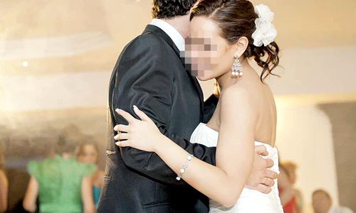 După incident,  Alexandru David  s a întors  la petrecere jpeg