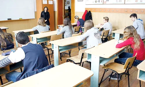 Elevii de clasa a VIII a sunt în focurile testărilor jpeg