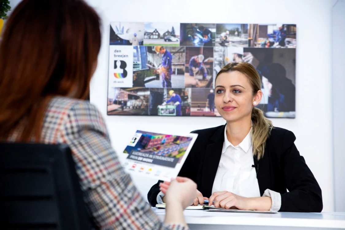 munca in strainatate locuri de munca angajari recrutare
