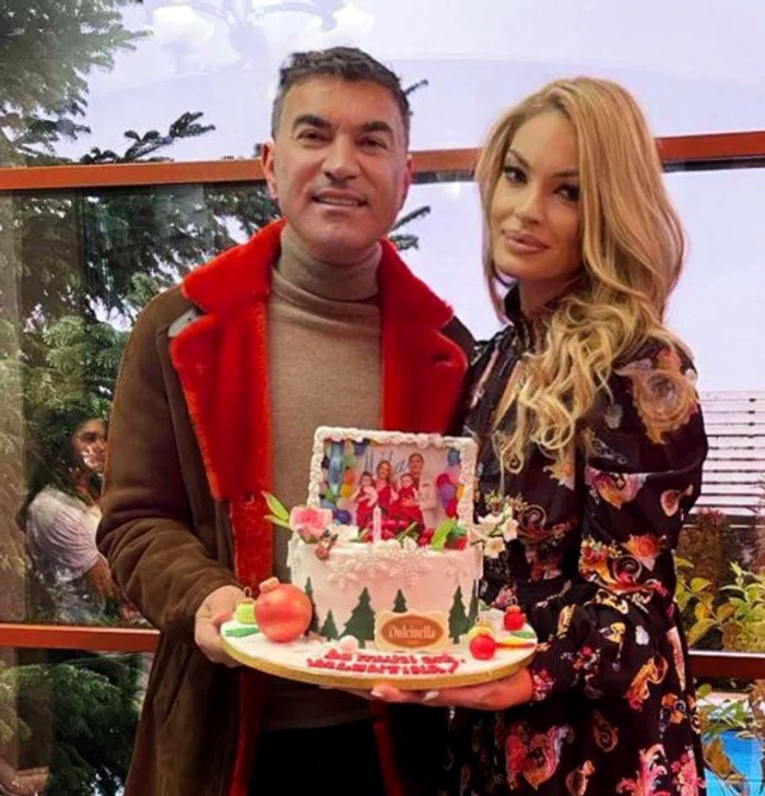 
    Valentina Pelinel, serbată de Cristi BorceaFoto: arhivă personală  