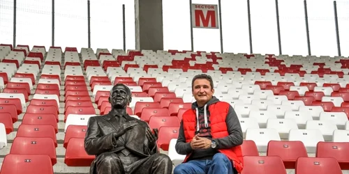 Baronul Francisc Neumann în tribunele stadionului UTA