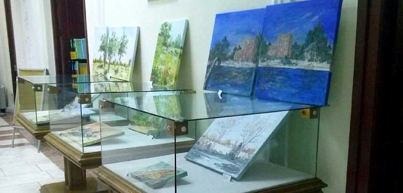 Câteva dintre lucrările pictoriţei Marietta Vătafu. Foto: Arhivă