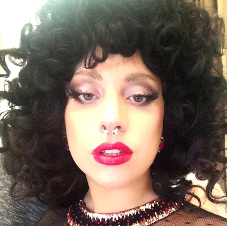 
    Lady Gaga este una dintre cele mai controversate artiste ale momentuluiSursă foto: Instagram  