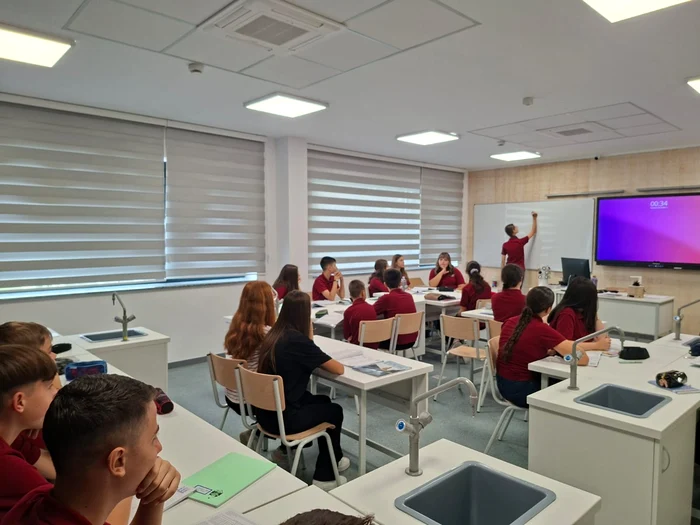 Profesorii au evaluat în studiul TALIS mediul școlar și condițiile de muncă FOTO: Cosmin Zamfirache